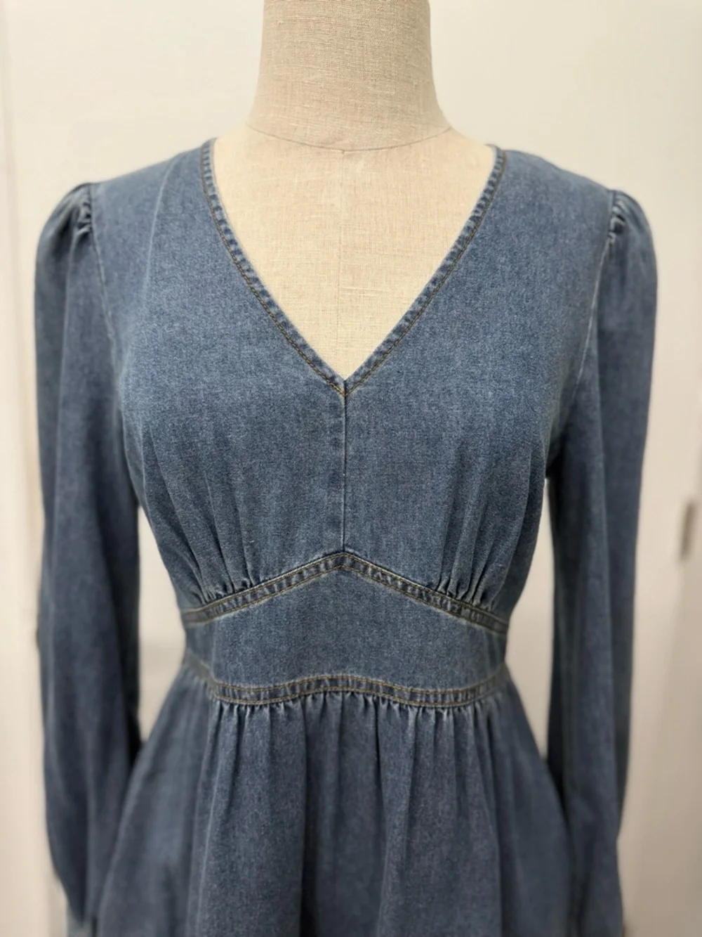 Women's Long Sleeve Denim Maxi Dress in Blue - Picture 3 of 5